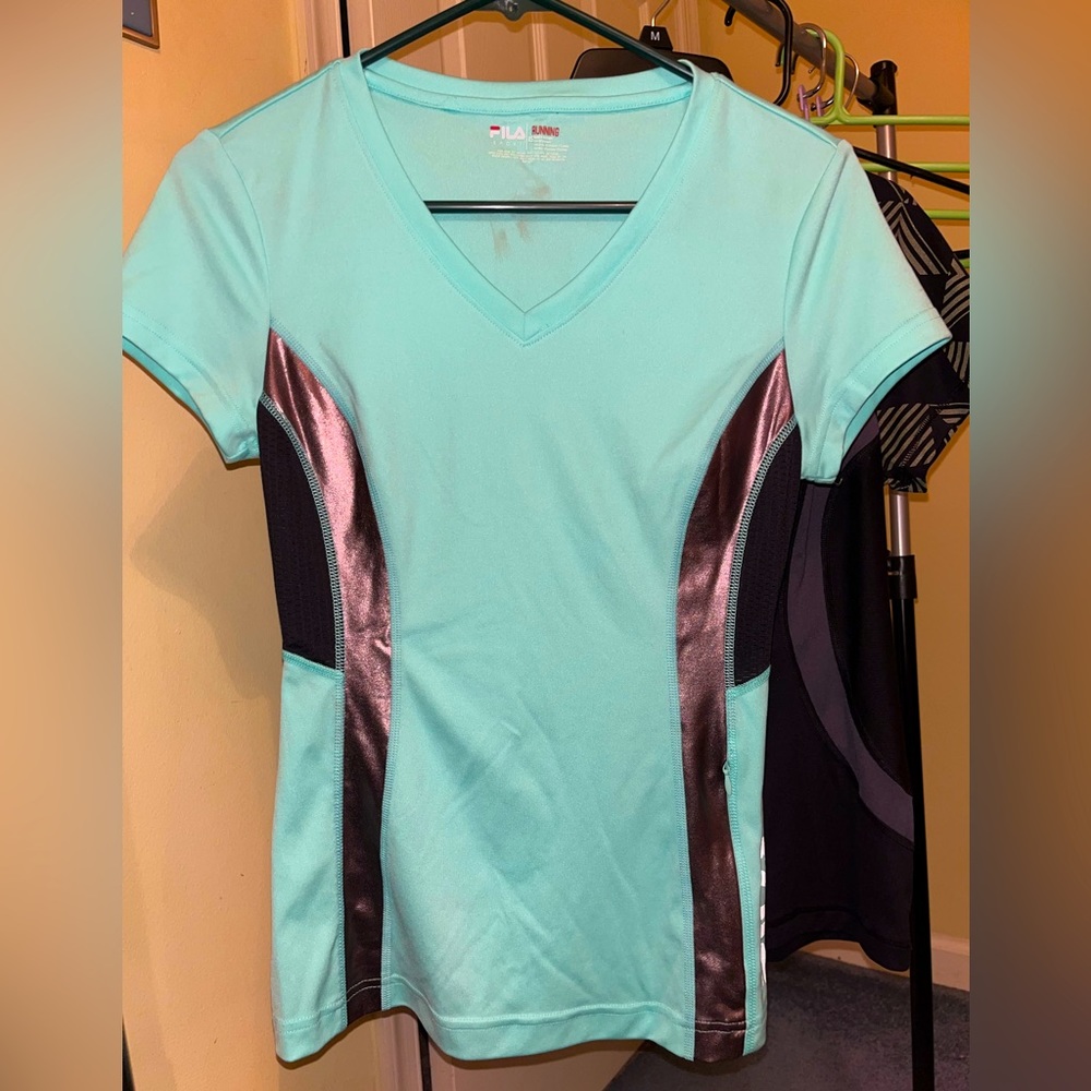Fila Womens Teal Running Shirt- XS- **NEVER Worn** - Picture 1 of 3